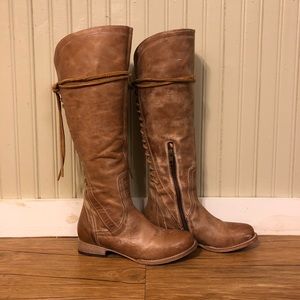 NEW Sold out Freebirds Cosmo Boots